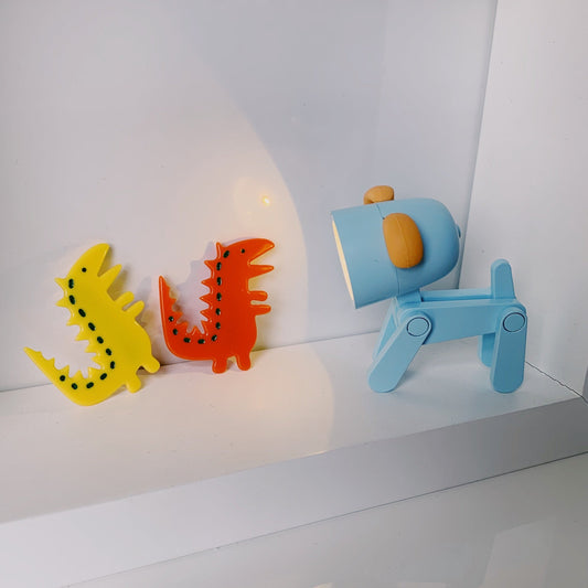 Linternita espanta monstruos Perrito 🐾🌙 (disponible en 6 colores)