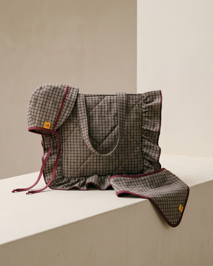 Pack mamá & bebé · Bonnet, bandana y bolso Copenhagen caqui