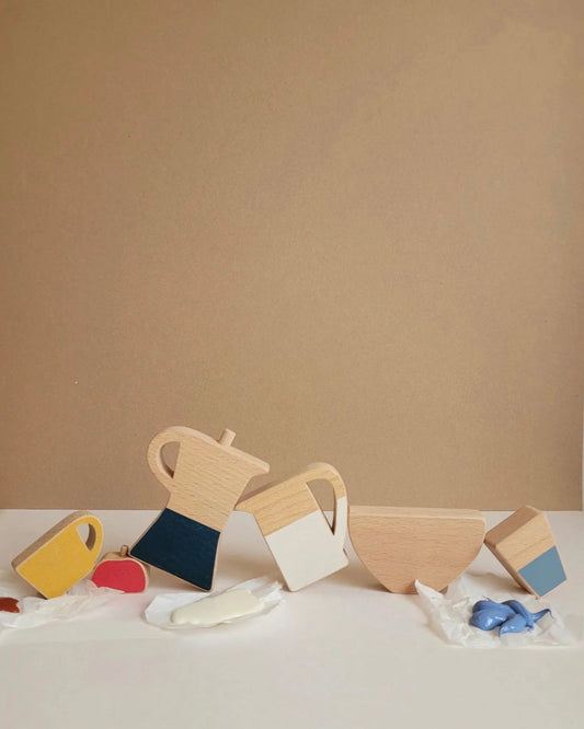 Juguete de madera "En la cocina"