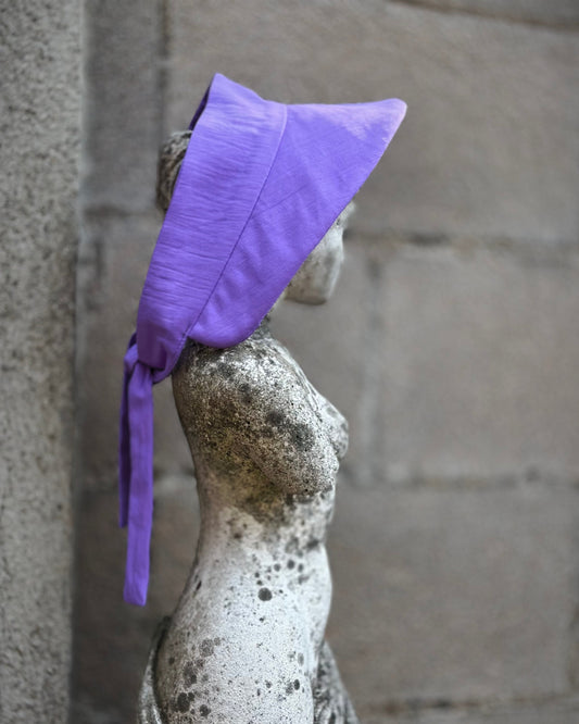 Visera con lazo trasero (disponible en 2 colores)