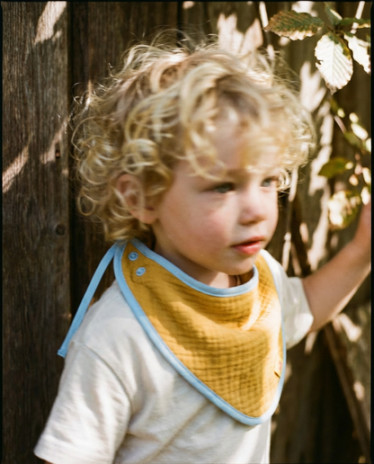 Babero bandana CAMELIA muselina curry