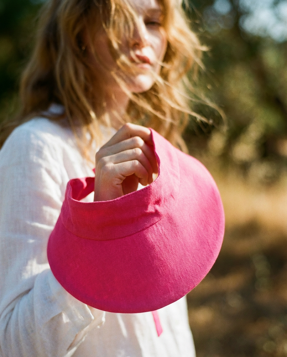 Visor with back bow (available in 2 colors)