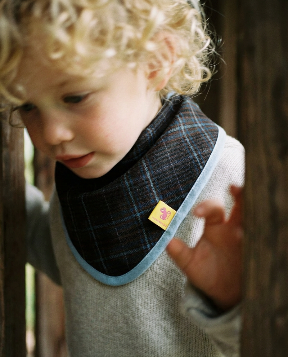 Babero bandana CAMELIA cuadros azules