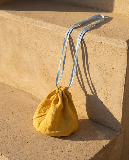 Bolsita multiusos ROMA curry asas azul