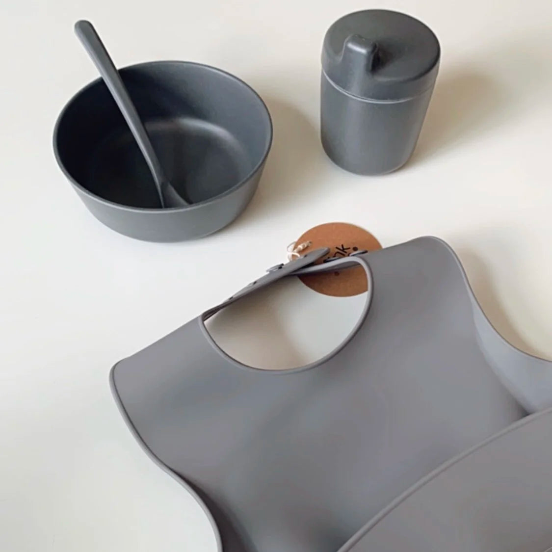 Vajilla de bambú para bebé (disponible en 5 colores)