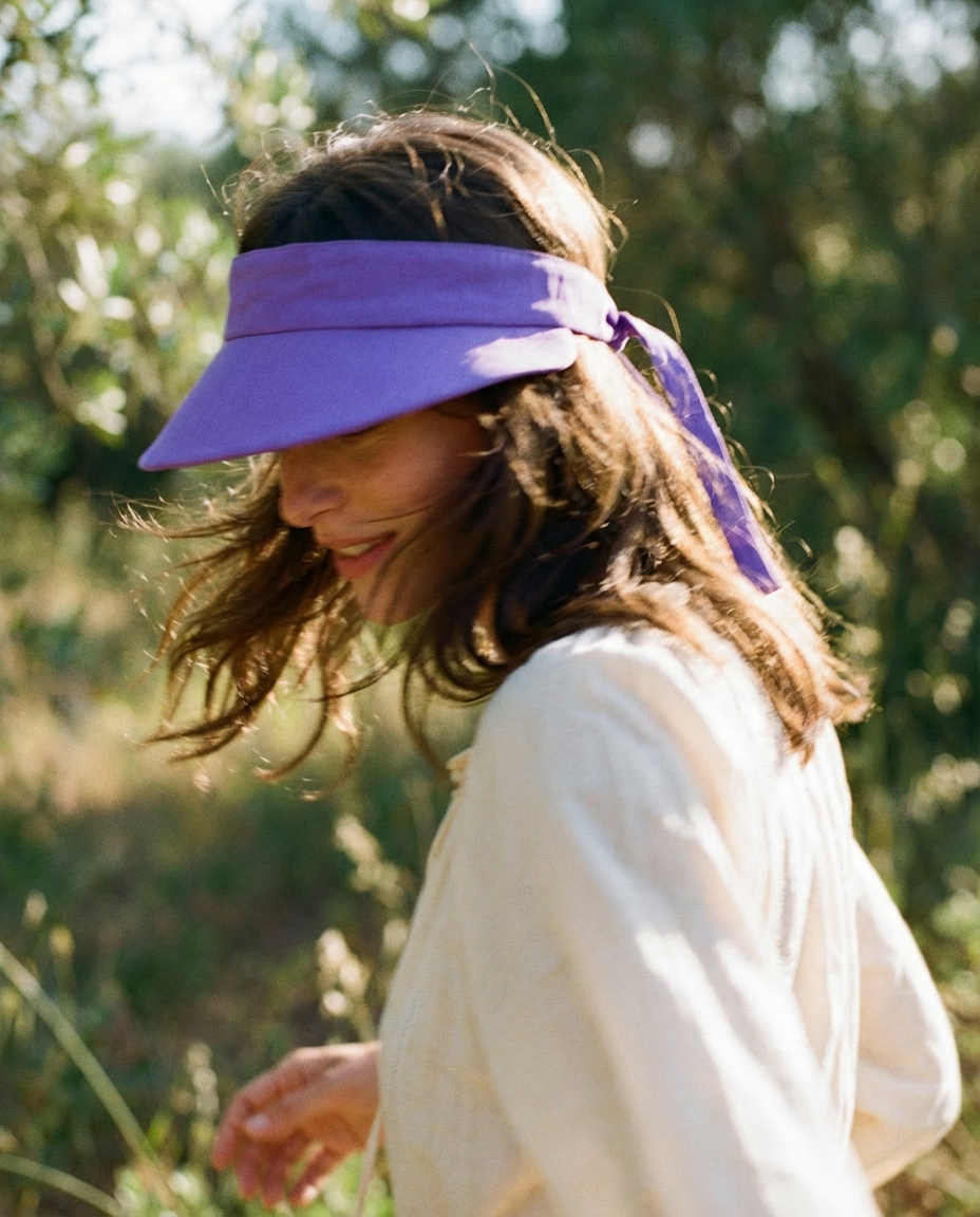 Visera amb llaç del darrere (disponible en 2 colors)