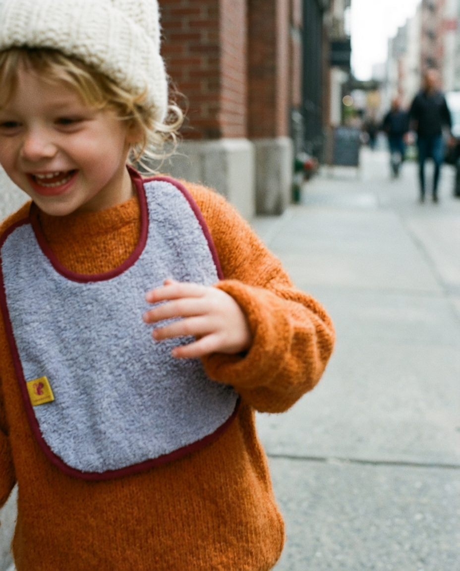 Babero LONDRES rizo lila