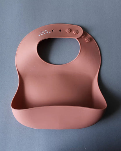 Babero de silicona (disponible en 5 colores)