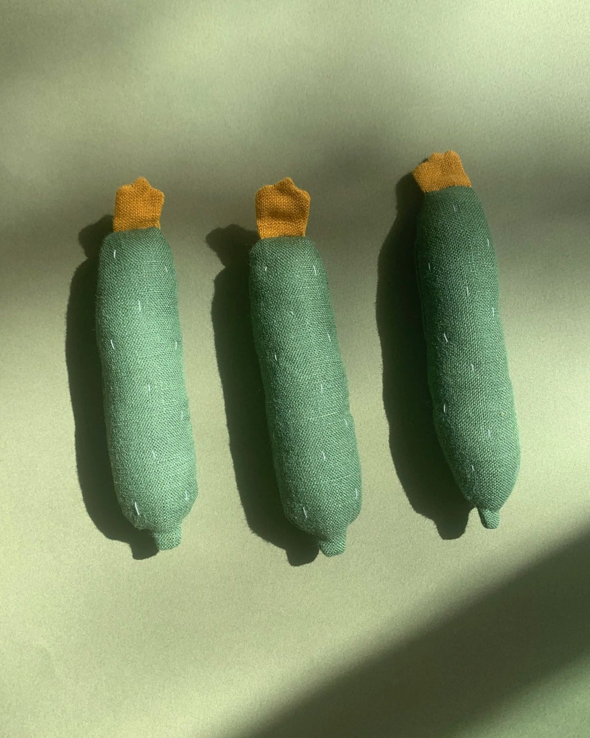 Juguete de tela PEPINO (1 unidad)