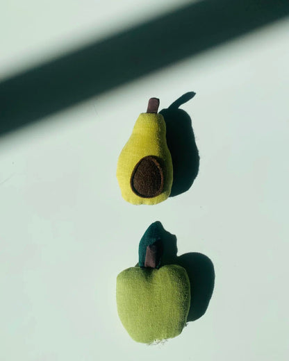 Juguete tela AGUACATE (1 unidad)