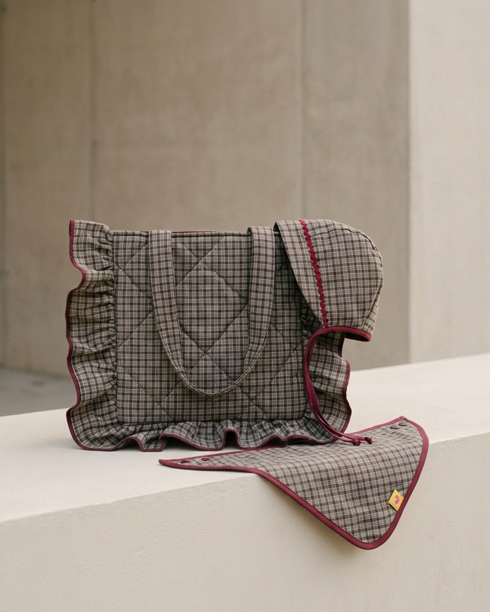 Pack mamá & bebé · Bonnet, bandana y bolso Copenhagen caqui