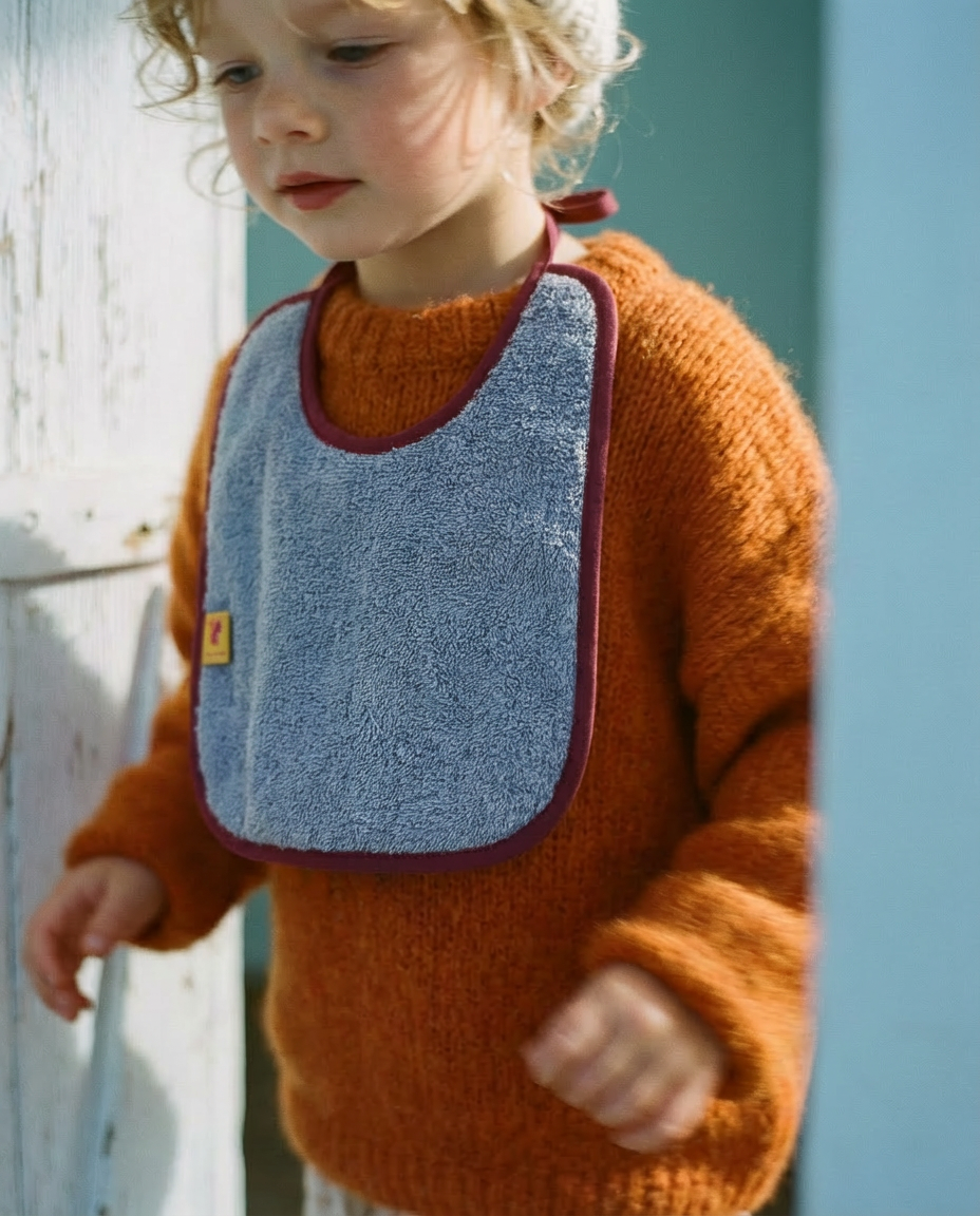 Babero LONDRES rizo lila