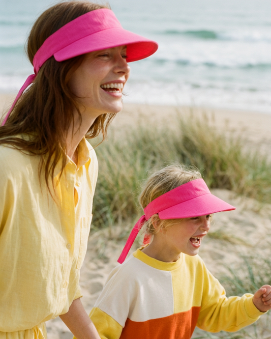 Visera lazo trasero fúcsia
