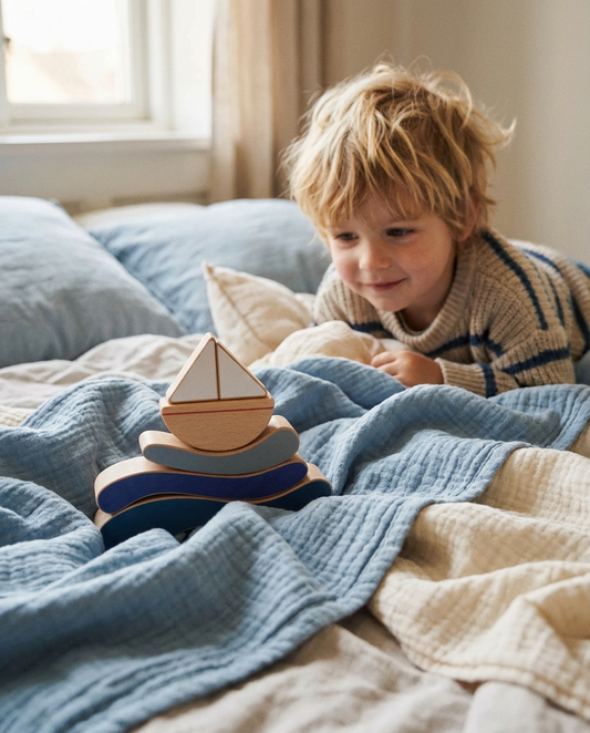 Juguete de madera "Barco y olas"