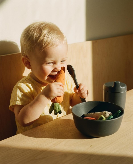 Vajilla de bambú para bebé (disponible en 5 colores) (Copia)